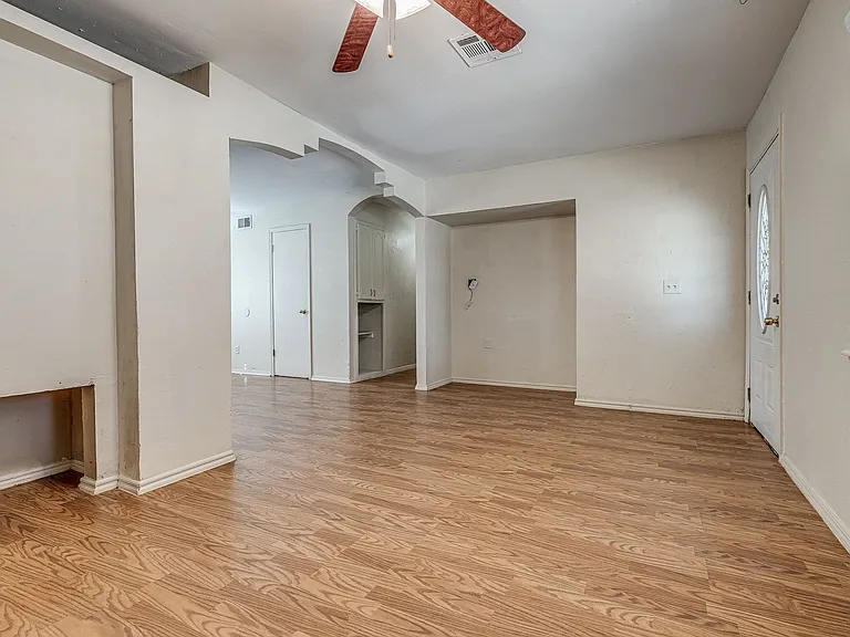 3312 Gwendolyn Ln — Photo 4