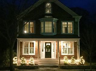 Carpenter St, Greenport, NY 11944