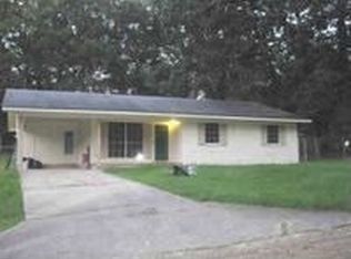 1213 W Lakeshore Dr, Natchitoches, LA 71457