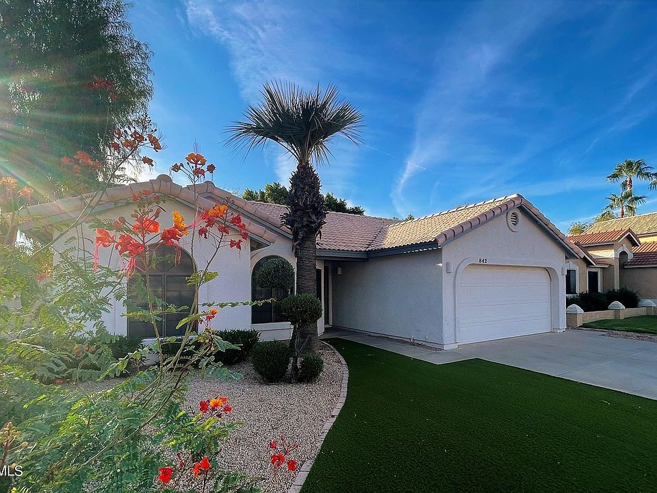1st image of 842 N Ahoy Dr