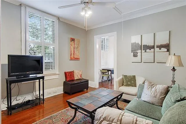 1 bed, 1.0 bath, 600 sqft, $1,600 — Photo 2