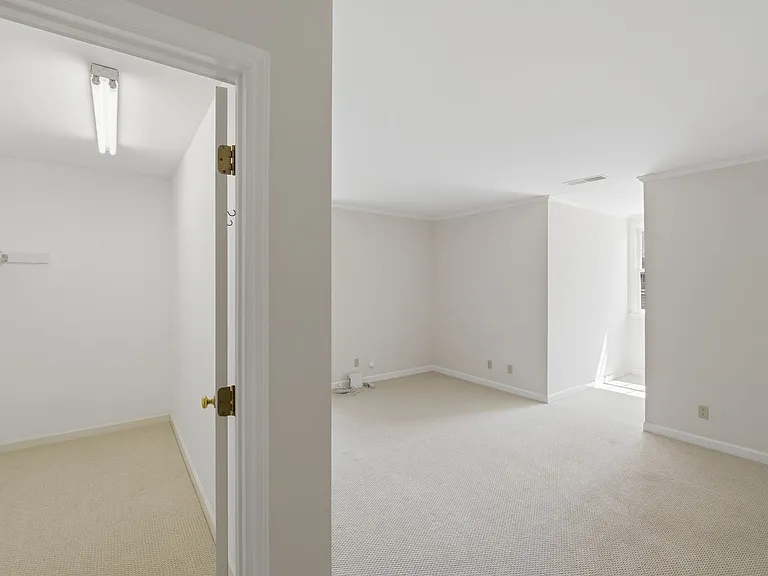 5906 Sharon Hills Rd — Photo 15