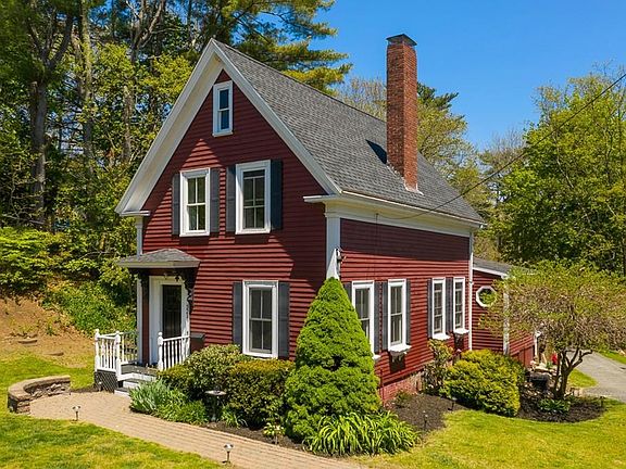5th image of 321 Essex Ave