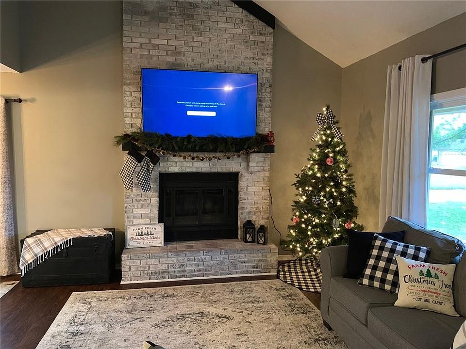 2nd image of 1820 Crystal Bay Dr E Unit 20