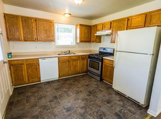 1118 Lapeer Ave, Port Huron, MI 48060