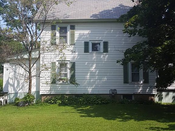 3rd image of 45 School St