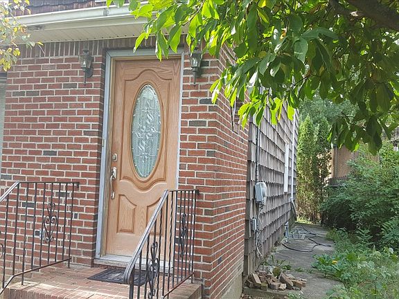 3rd image of 516 Mulberry Ln