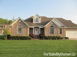 4 White Pine Pl, Paducah, KY 42003