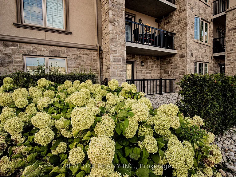 1440 Main St E #102 — Photo 2