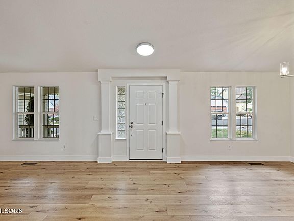 3rd image of 856 Francesca Way