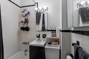 Rented by Bond New York