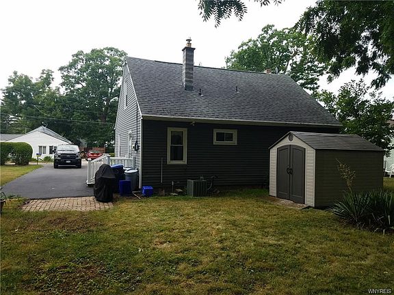 4th image of 3127 Park Ave