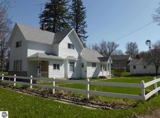 16919 1st St, Copemish, MI 49625