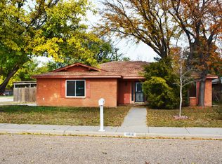 1012 Oak St, Dimmitt, TX 79027