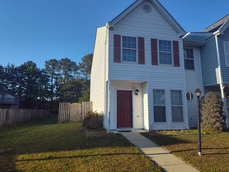 21085 Jenna Ct — Photo 1