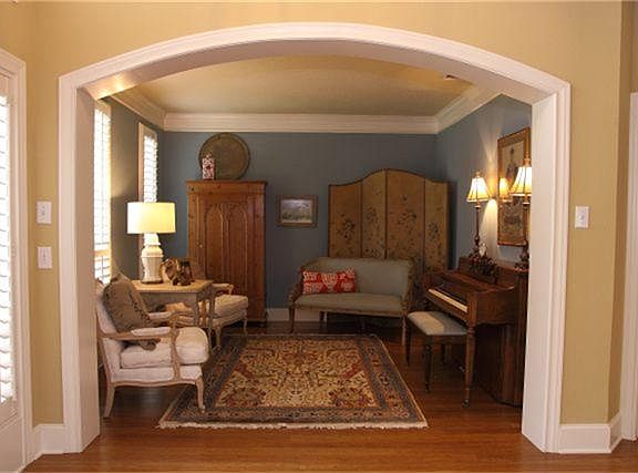 4th image of 2506 Wyckchester Dr