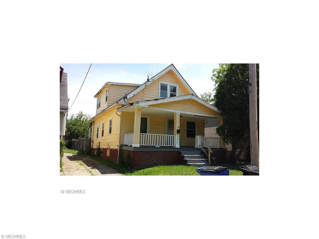 3879 E 144th St photo 1