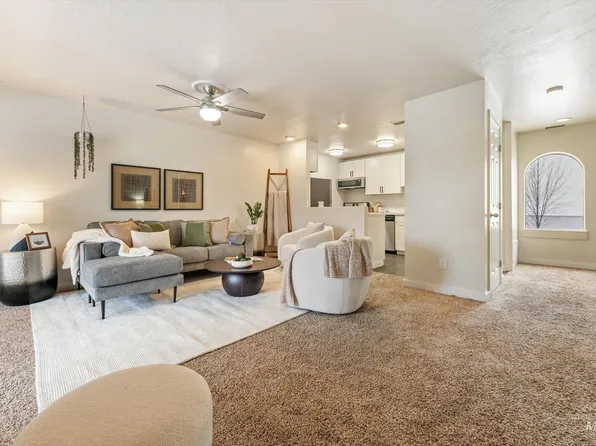 1179 N Camelot Dr, Boise, ID 83704