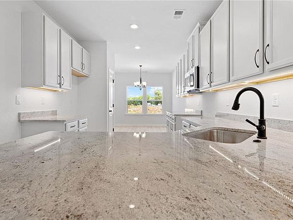 4th image of 1000 Serene Rd #100