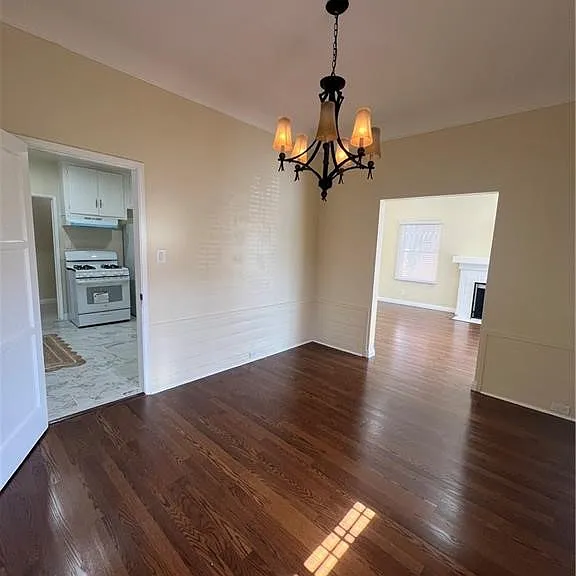 1933 S Corning St — Photo 15