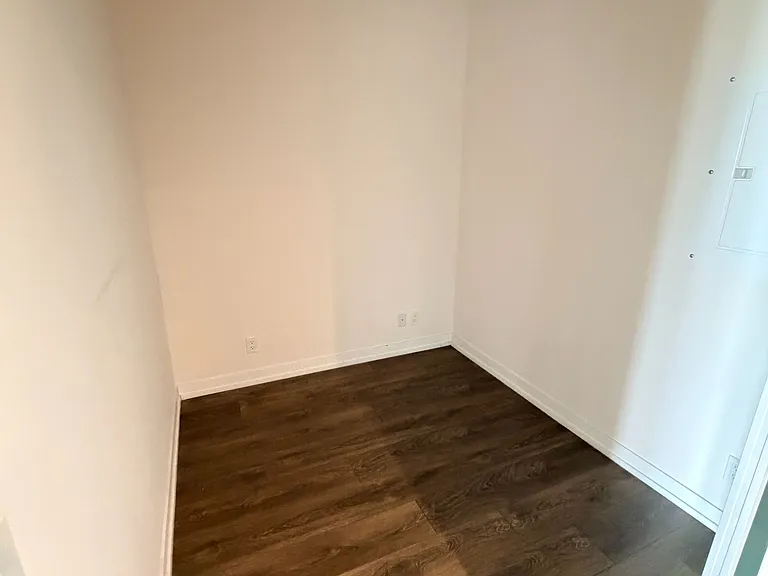 5 Buttermill Ave #4712 — Photo 8