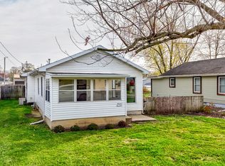 1614 Poplar St, Ottawa, IL 61350