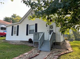 1201 Willard Ave, Alton, IL 62002