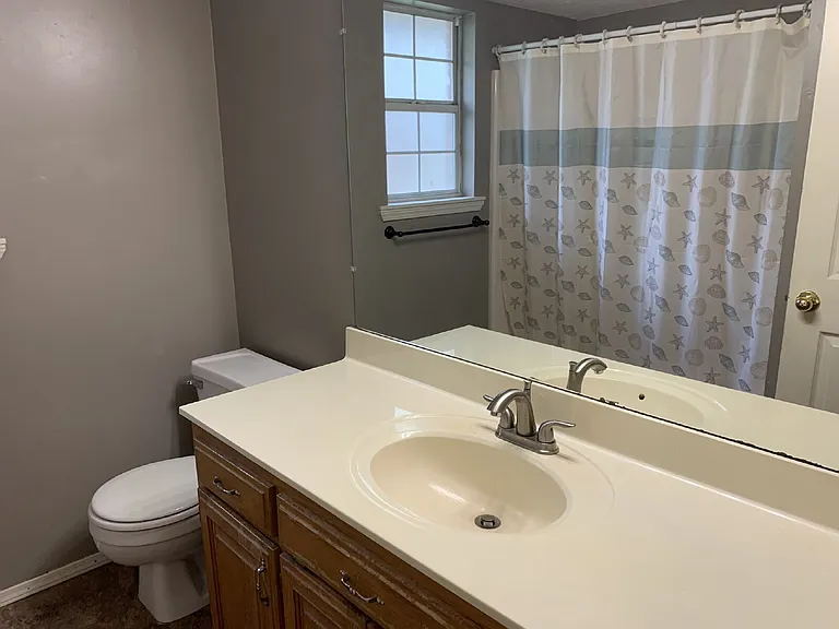 1302 N Flamingo Rd — Photo 17