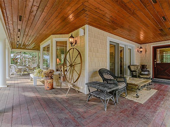 4th image of 1753 Peerless Rd