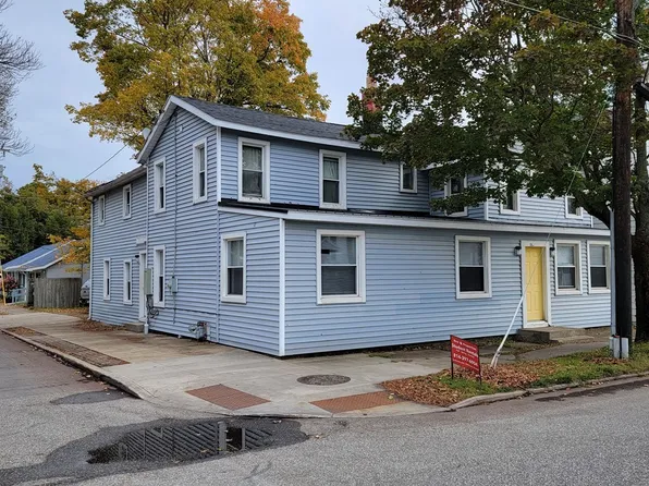 133 Meadville St, Edinboro, PA 16412