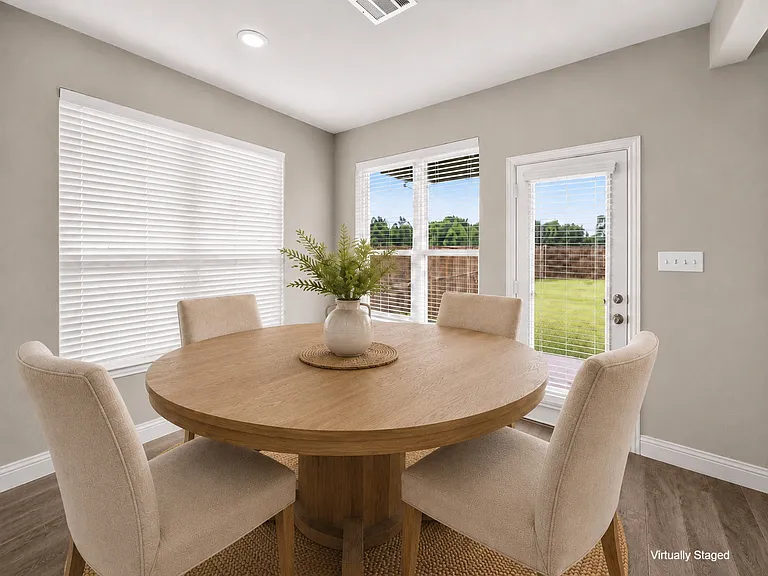Breakfast area