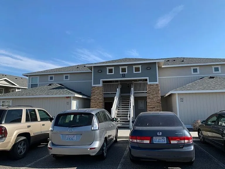 6305B Chapel Hill Blvd #B101 — Photo 1