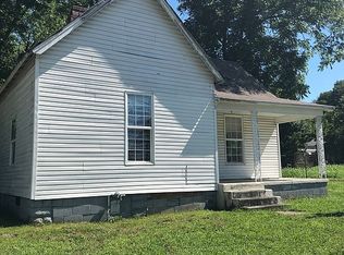 545 E Deaderick St, Jackson, TN 38301
