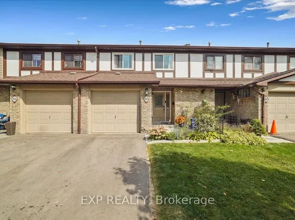 65 Greenwich Cir, Brampton, ON L6S 2E8