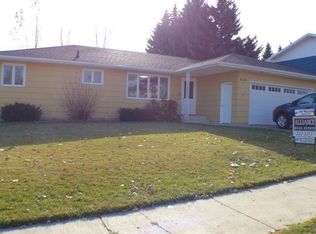 2113 Kennedy Ave, Bismarck, ND 58501