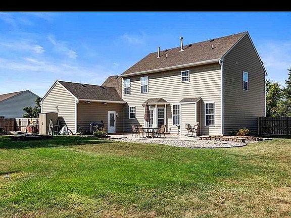 2nd image of 2131 Russet Ct