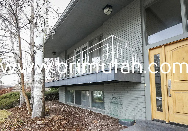 4717 Naniloa Dr — Photo 4