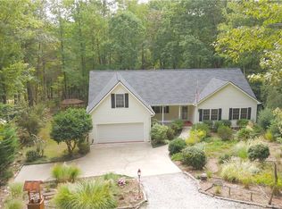 169 Warbranch Rd, Central, SC 29630