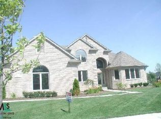 55758 Caesar Dr, Update, MI
