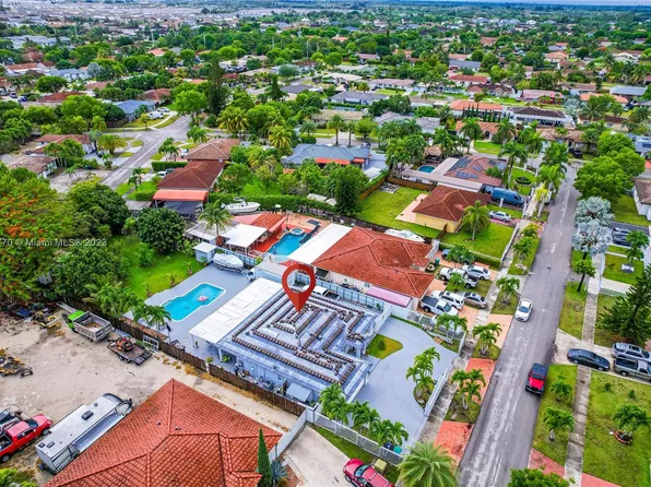 12458 SW 220th St, Miami, FL 33170