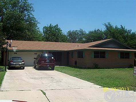 1st image of 1900 8th St