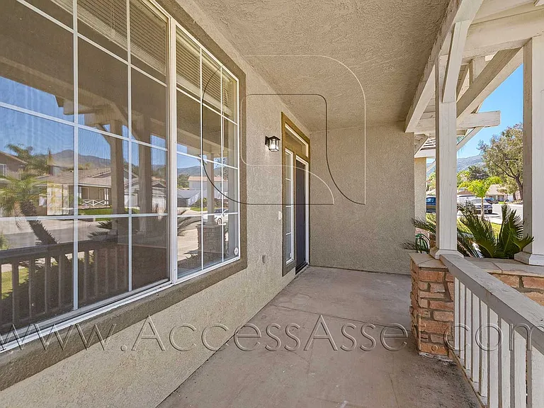 27090 Adelanto Dr — Photo 14