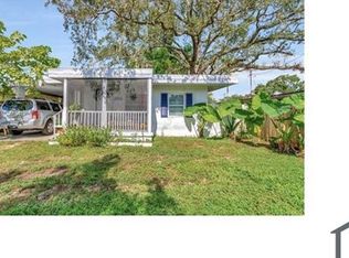 916 E Seneca Ave, Tampa, FL 33612