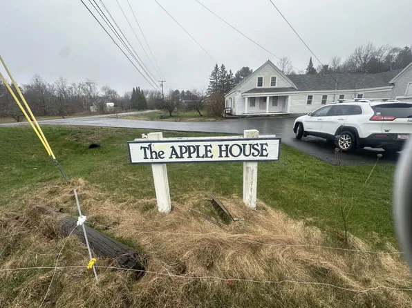 799 River Rd, Saint George, ME 04860