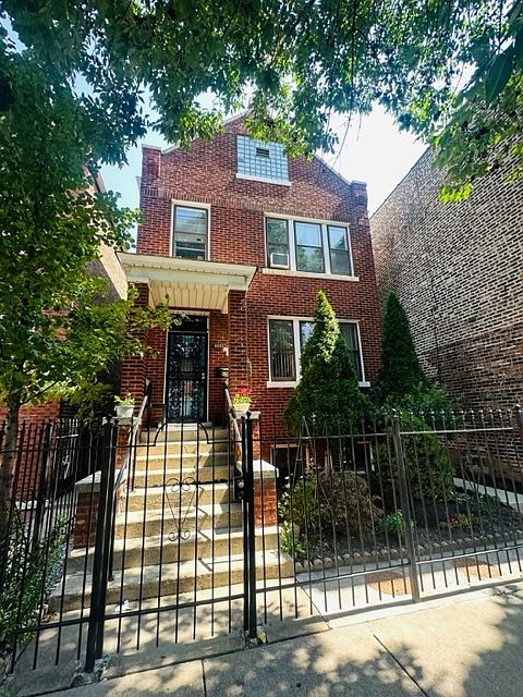 1st image of 4055 S Albany Ave