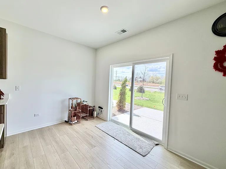 331 Red Oak Cir — Photo 16