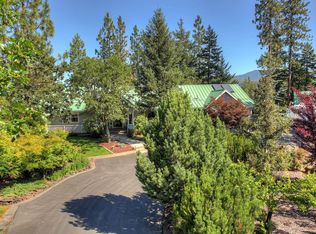 23133 Highway 62, Shady Cove, OR 97539