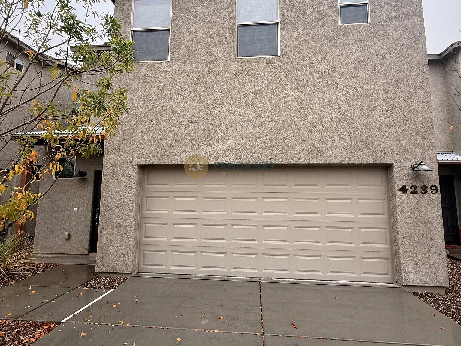 3 bed, 2.5 bath, 1558 sqft, $1,850 — Photo 1