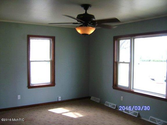5th image of 111 Darragh Dr