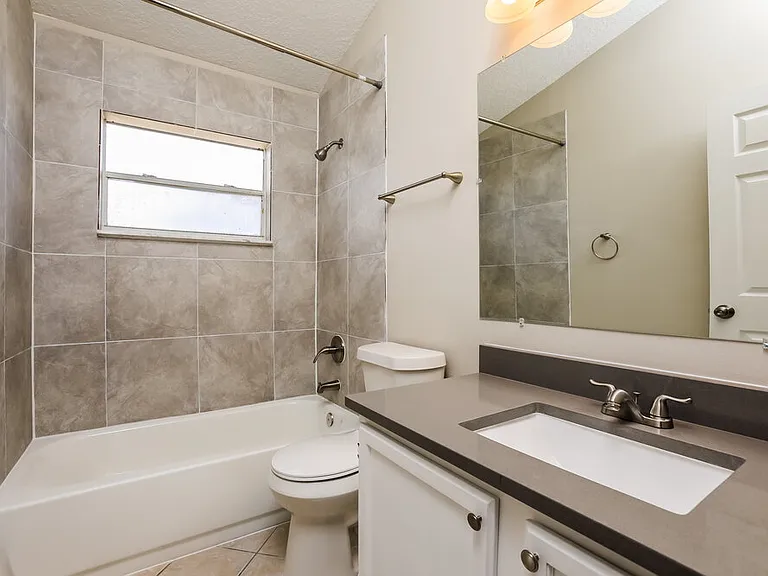 371 Snowshoe Ct — Photo 14